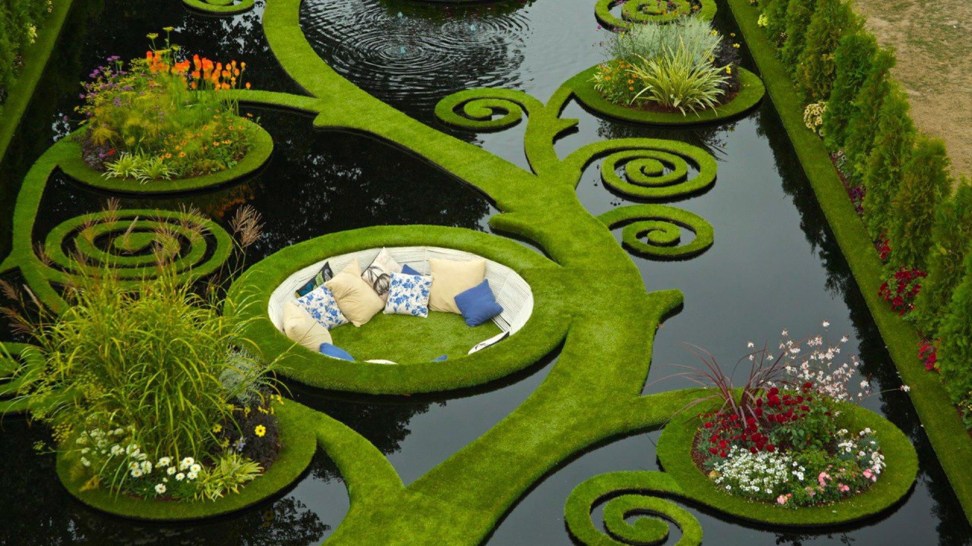 Creating Beautiful Outdoor Living Areas by EmphOpet